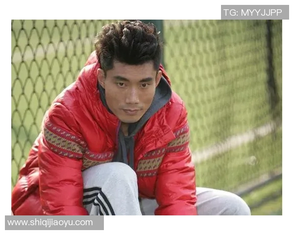 足球明星儿子高清头像合集展现运动天赋与家庭魅力