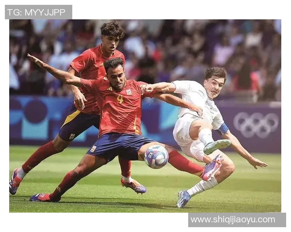 足球明星个人资料全揭秘从成长经历到职业生涯的精彩瞬间